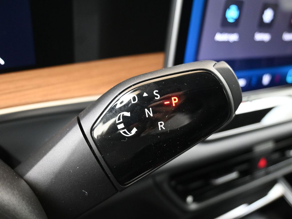 2026 Volkswagen Tiguan SEL R-LINE TURBO - Photo 29