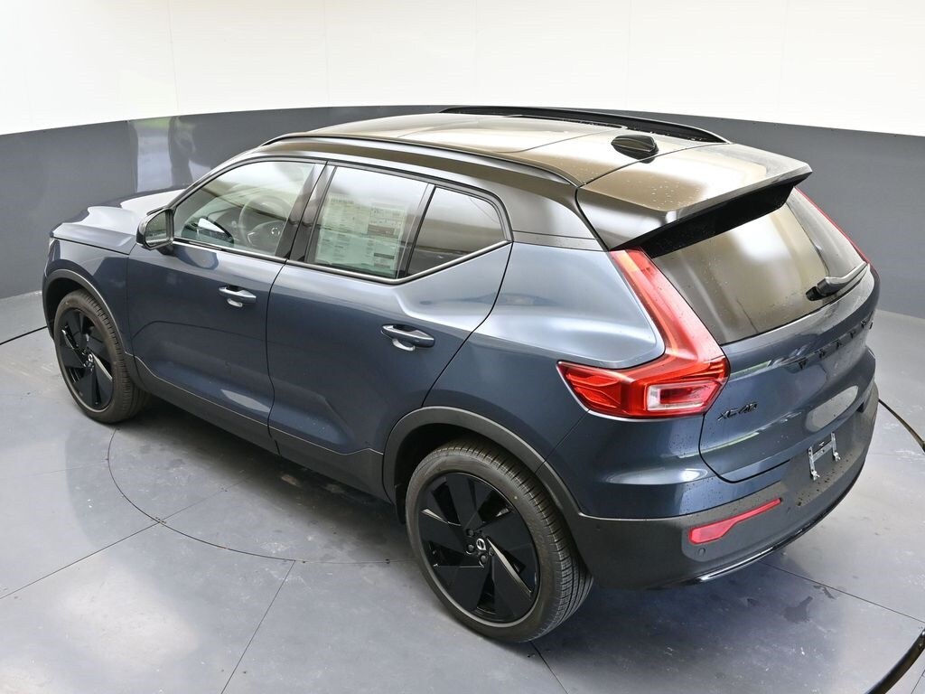 2026 Volvo XC40 Ultra Black Edition - Photo 43