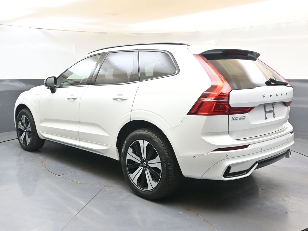 Certified 2025 Volvo XC60 plug-in hybrid T8 Plus SUV