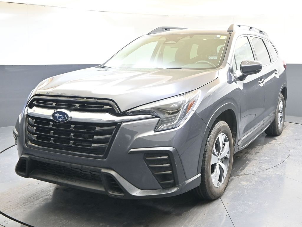 2024 Subaru Ascent Premium's photo