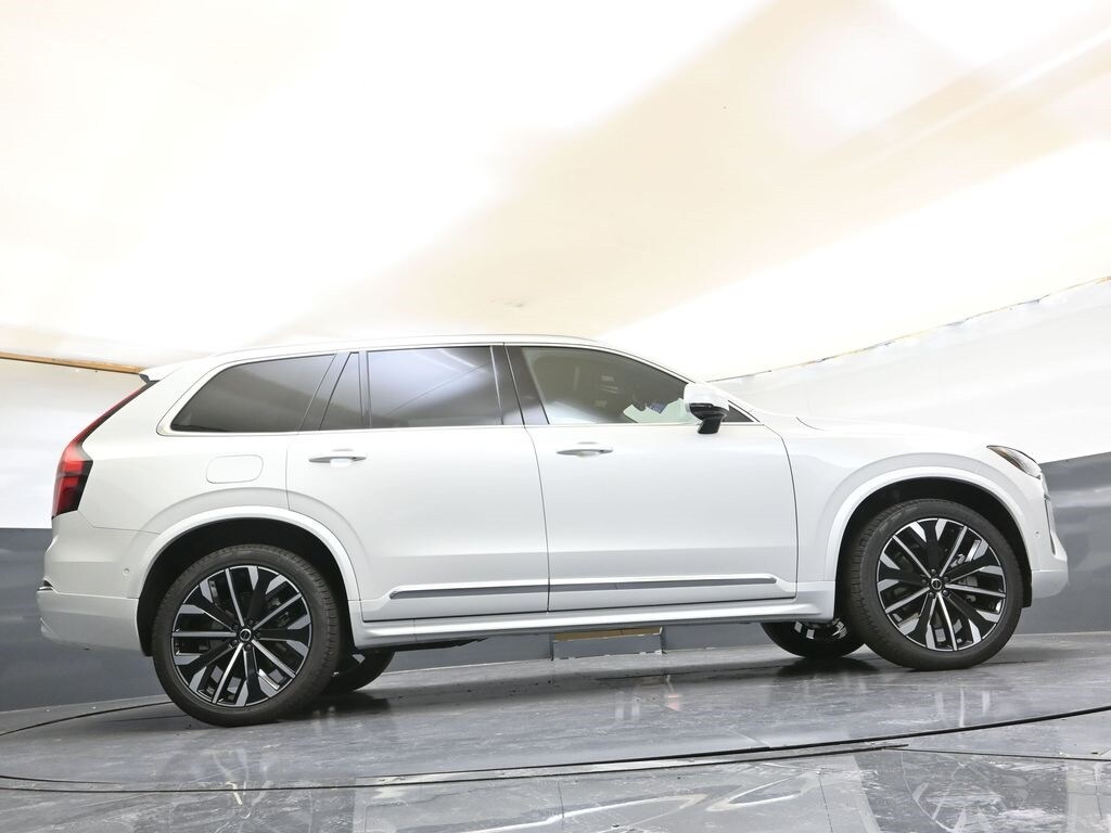 2026 Volvo XC90 Plus - Photo 44
