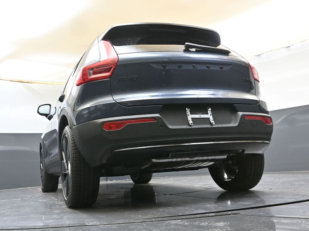 2026 Volvo XC40 Ultra Black Edition - Photo 37
