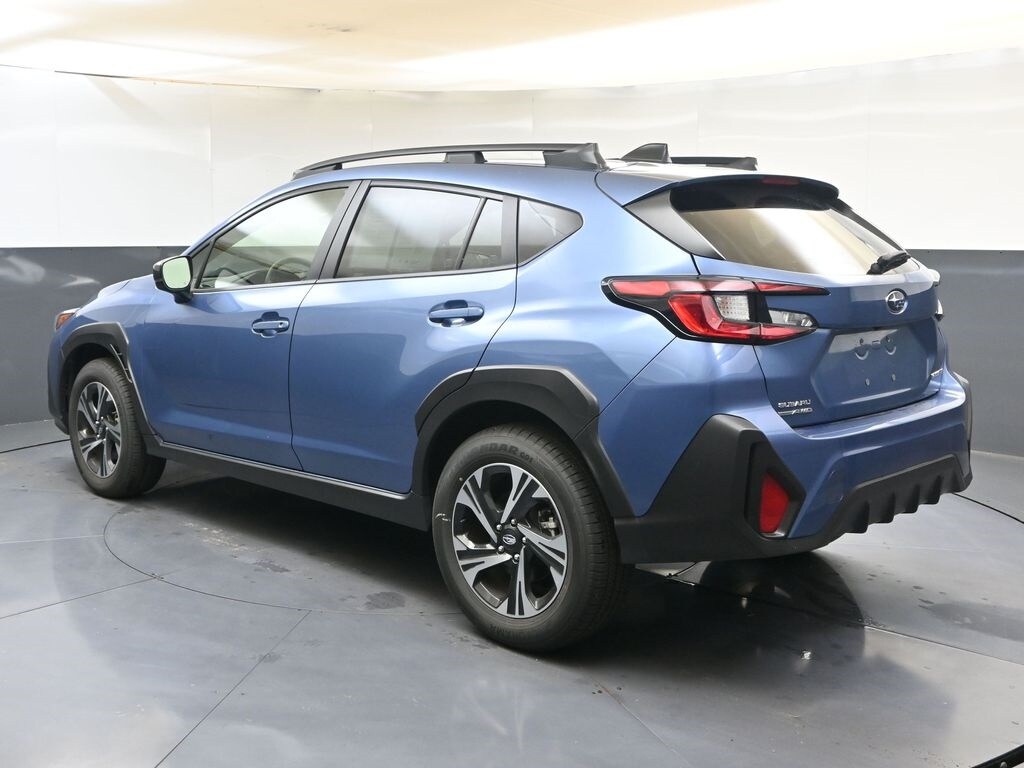 2024 Subaru Crosstrek Premium photo 3