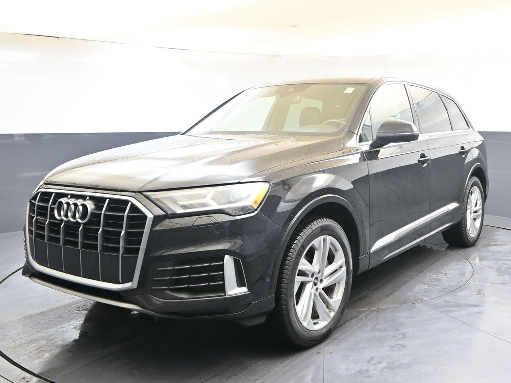 2021 Audi Q7 Premium's photo