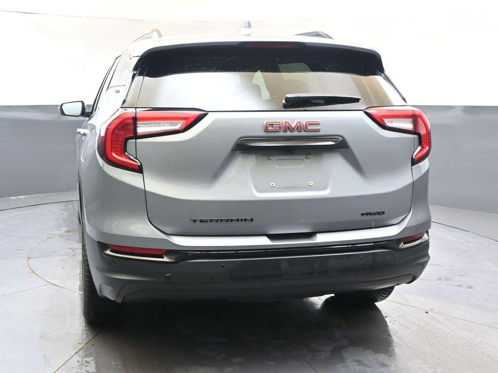 Used 2023 GMC Terrain SLE SUV
