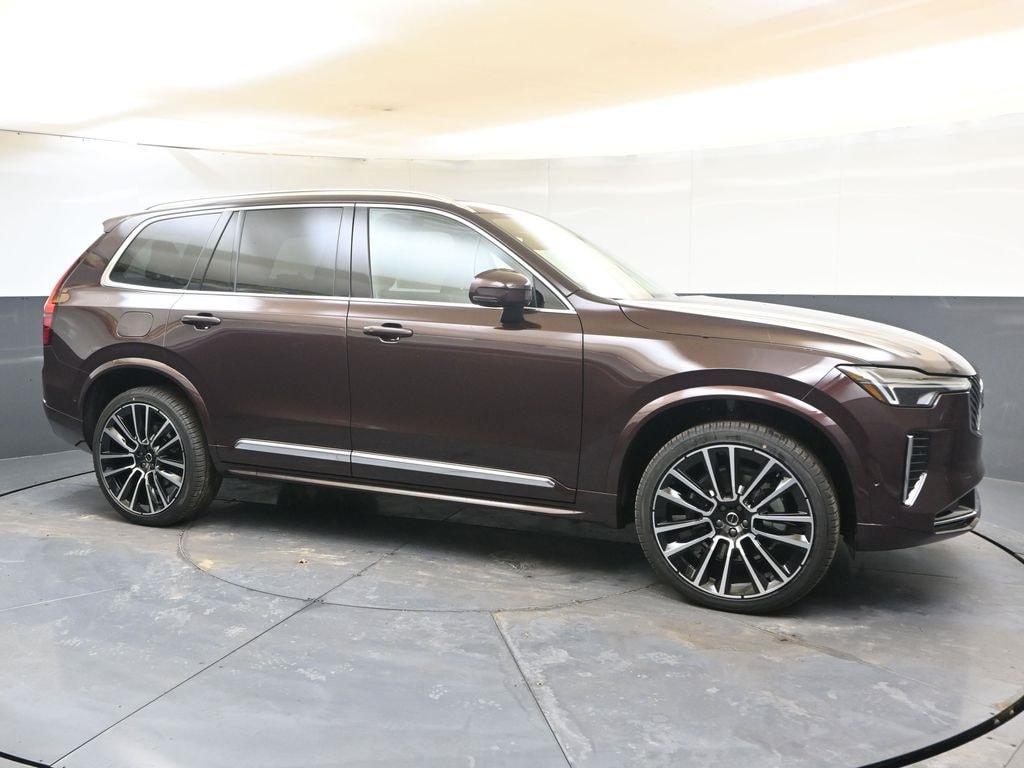2026 Volvo XC90 Plus - Photo 7