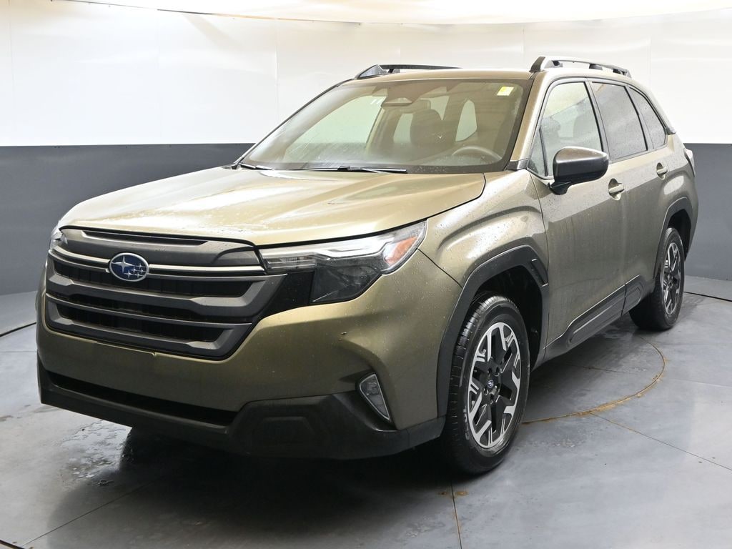 Used 2025 Subaru Forester Premium SUV