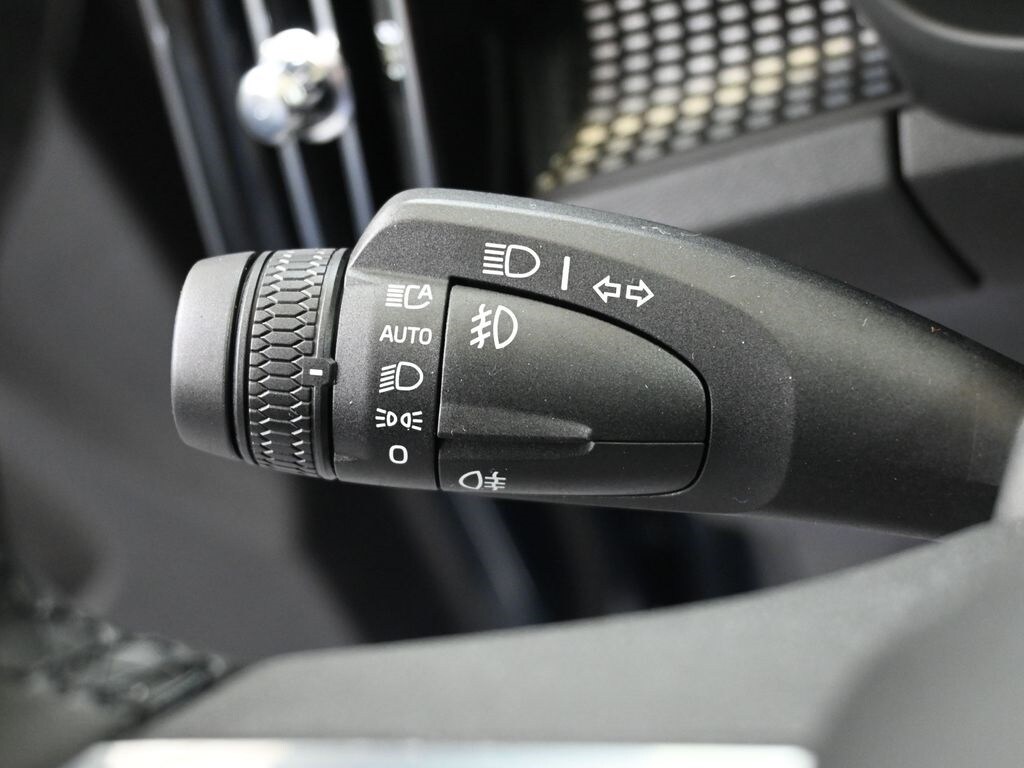 2026 Volvo XC40 Ultra Black Edition - Photo 29