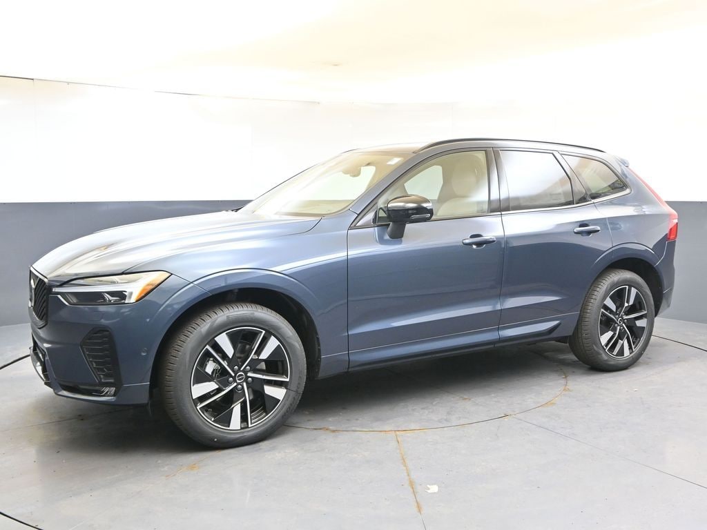 New 2026 Volvo XC60 B5 Plus SUV