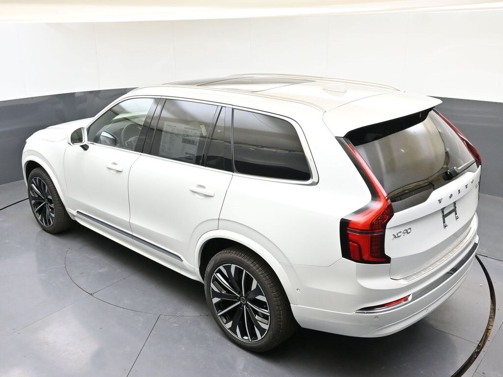 2026 Volvo XC90 Plus - Photo 48