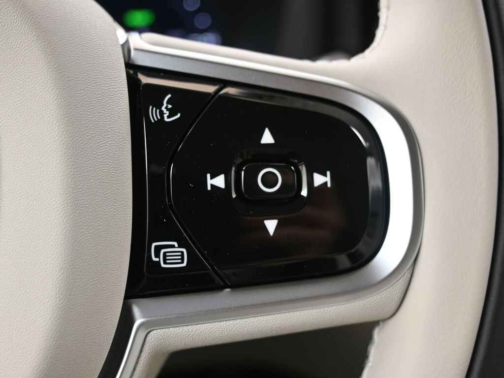 2026 Volvo XC60 Ultra - Photo 26