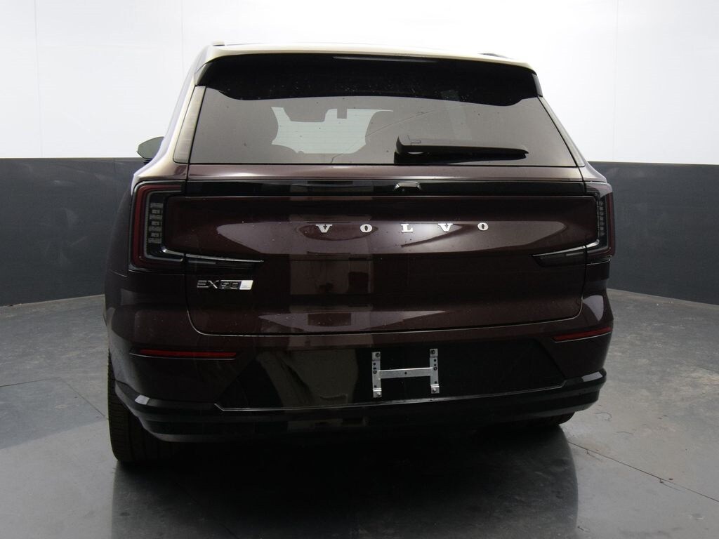 2025 Volvo EX90 Twin Motor Performance Ultra photo 4