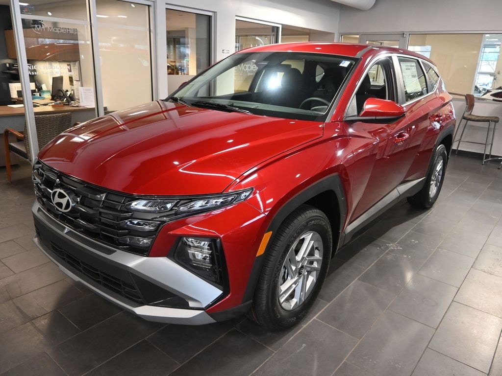 2025 Hyundai Tucson SE's photo