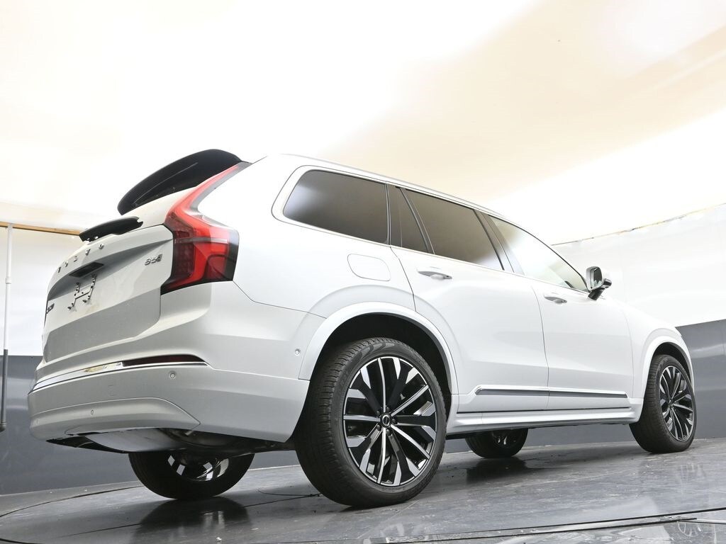 2026 Volvo XC90 Plus - Photo 43