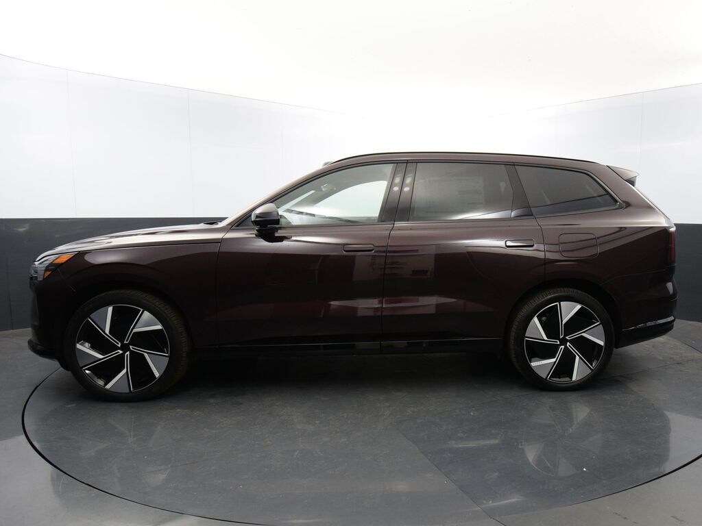 2025 Volvo EX90 Twin Motor Performance Ultra photo 2