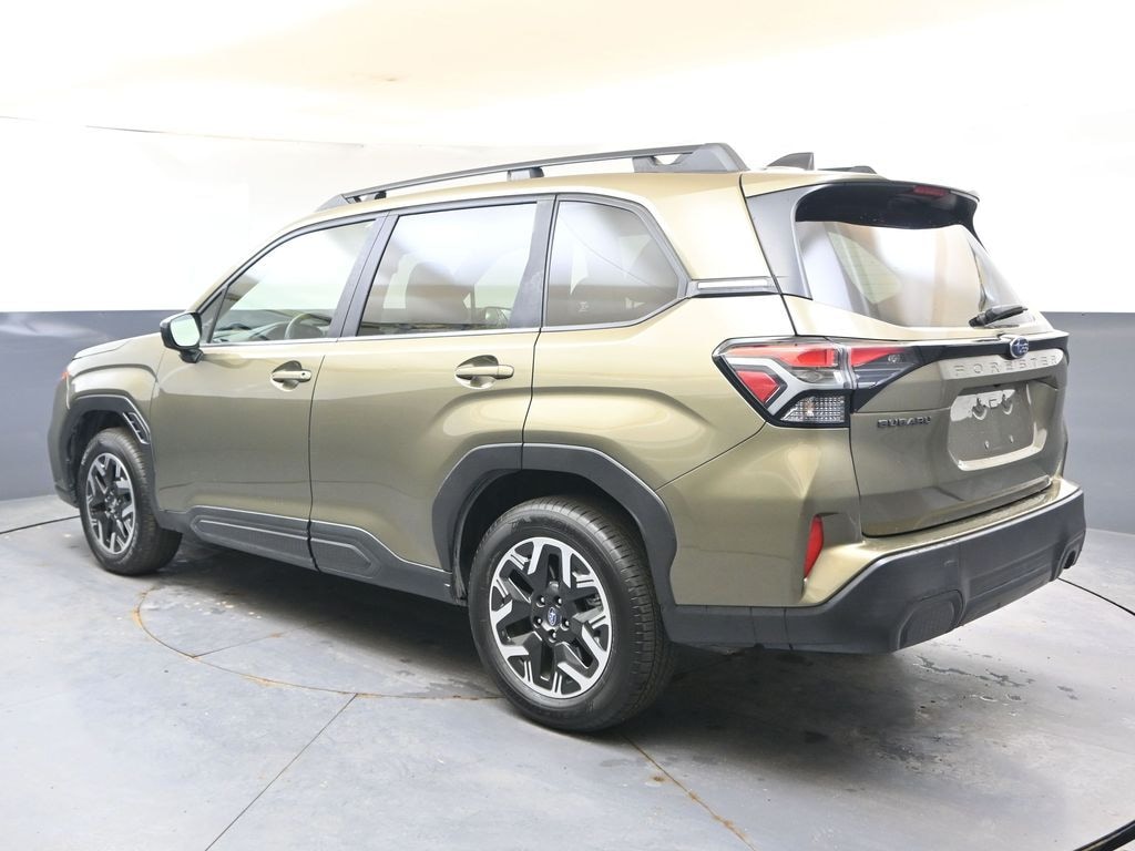 Used 2025 Subaru Forester Premium SUV