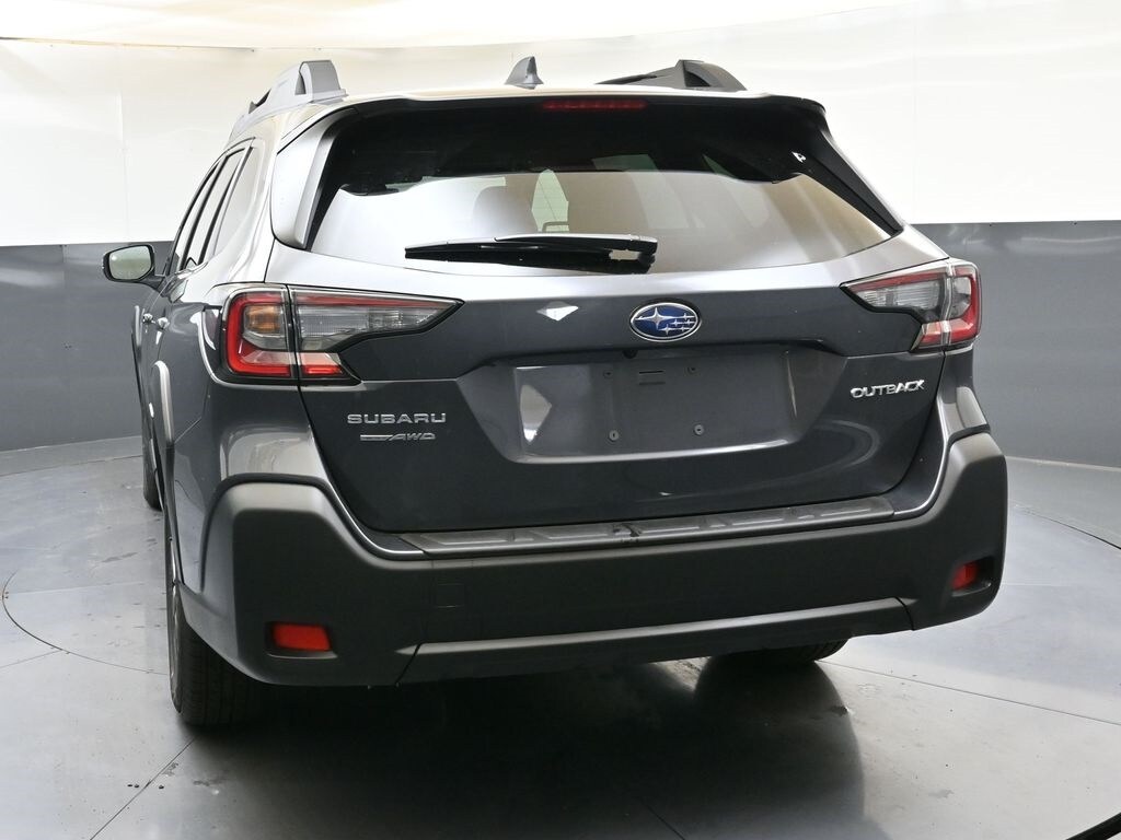 Used 2025 Subaru Outback Premium SUV