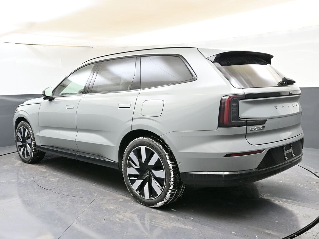 2025 Volvo EX90 Twin Motor Ultra photo 3