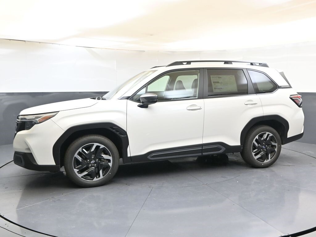 2025 Subaru Forester Limited photo 2
