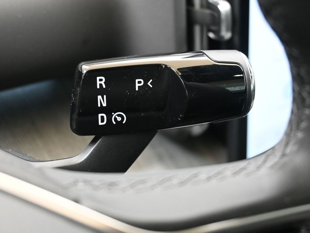 2026 Volvo EX30 Ultra - Photo 25