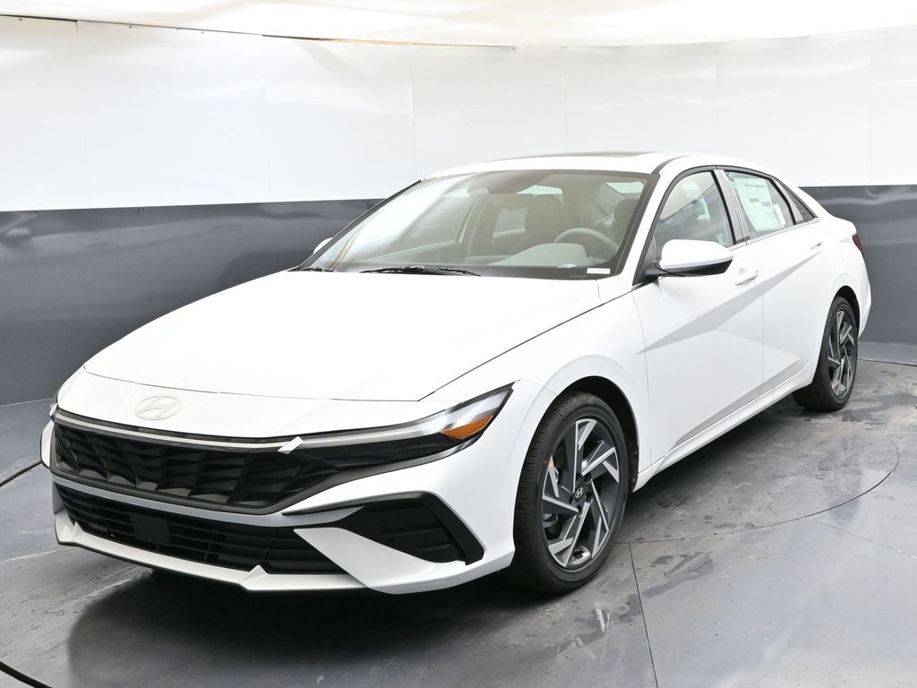 2025 Hyundai Elantra SEL