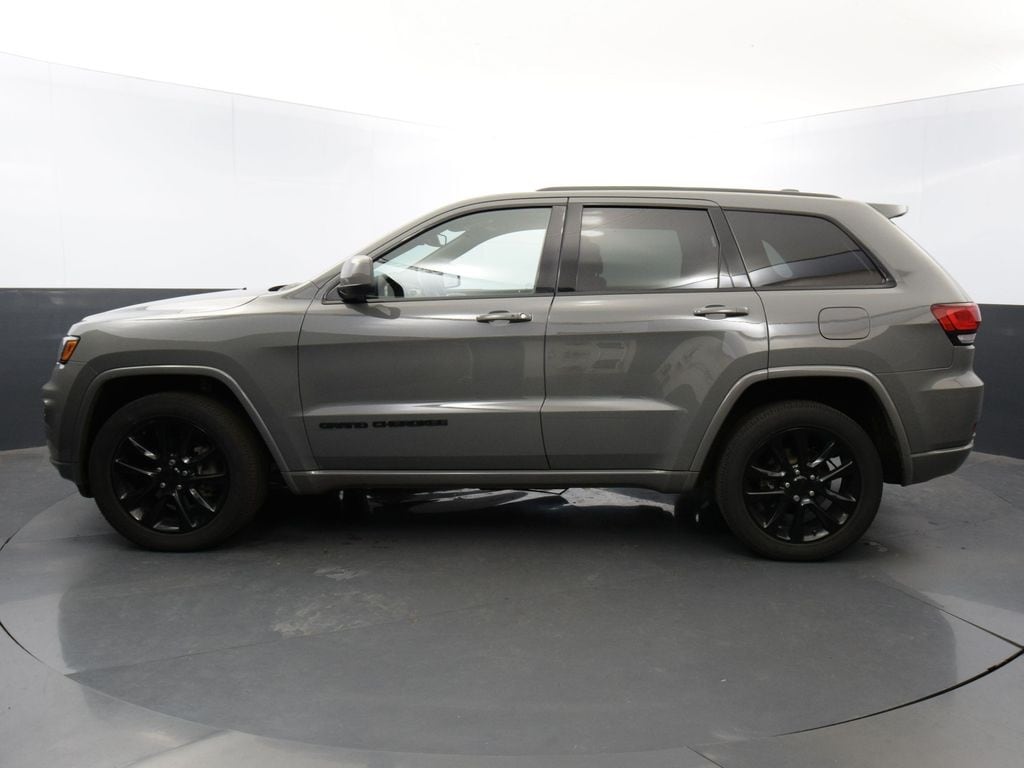 Used 2020 Jeep Grand Cherokee Altitude with VIN 1C4RJFAG8LC298688 for sale in Kalamazoo, MI