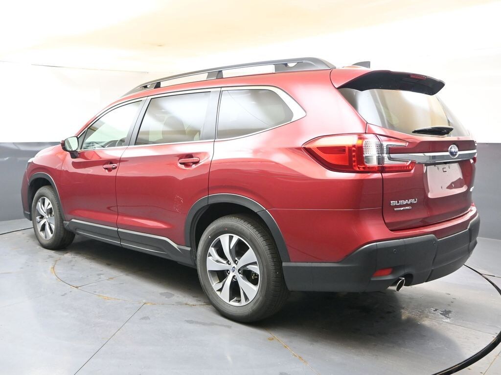 Used 2025 Subaru Ascent Premium 8-Passenger SUV