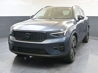 2026 Volvo XC40 B5 Ultra Black Edition SUV