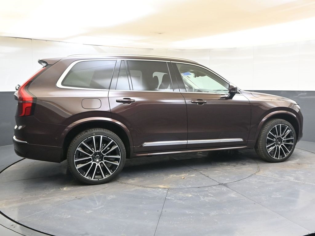 2026 Volvo XC90 Plus - Photo 6