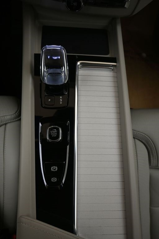 2026 Volvo XC60 Ultra - Photo 32