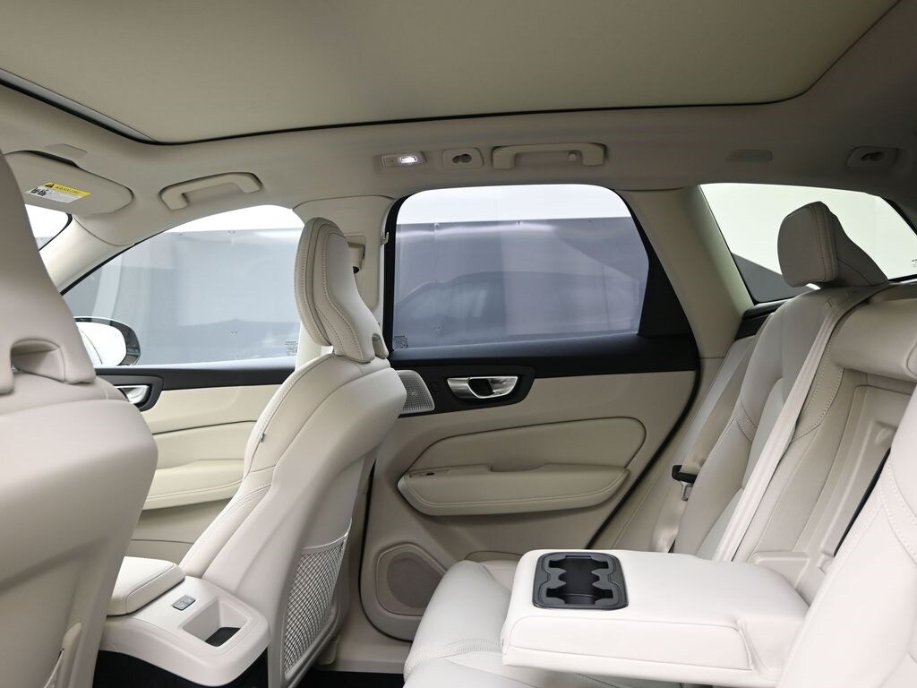 2026 Volvo XC60 Ultra - Photo 21
