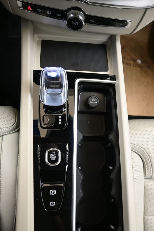 2026 Volvo XC60 Ultra - Photo 31