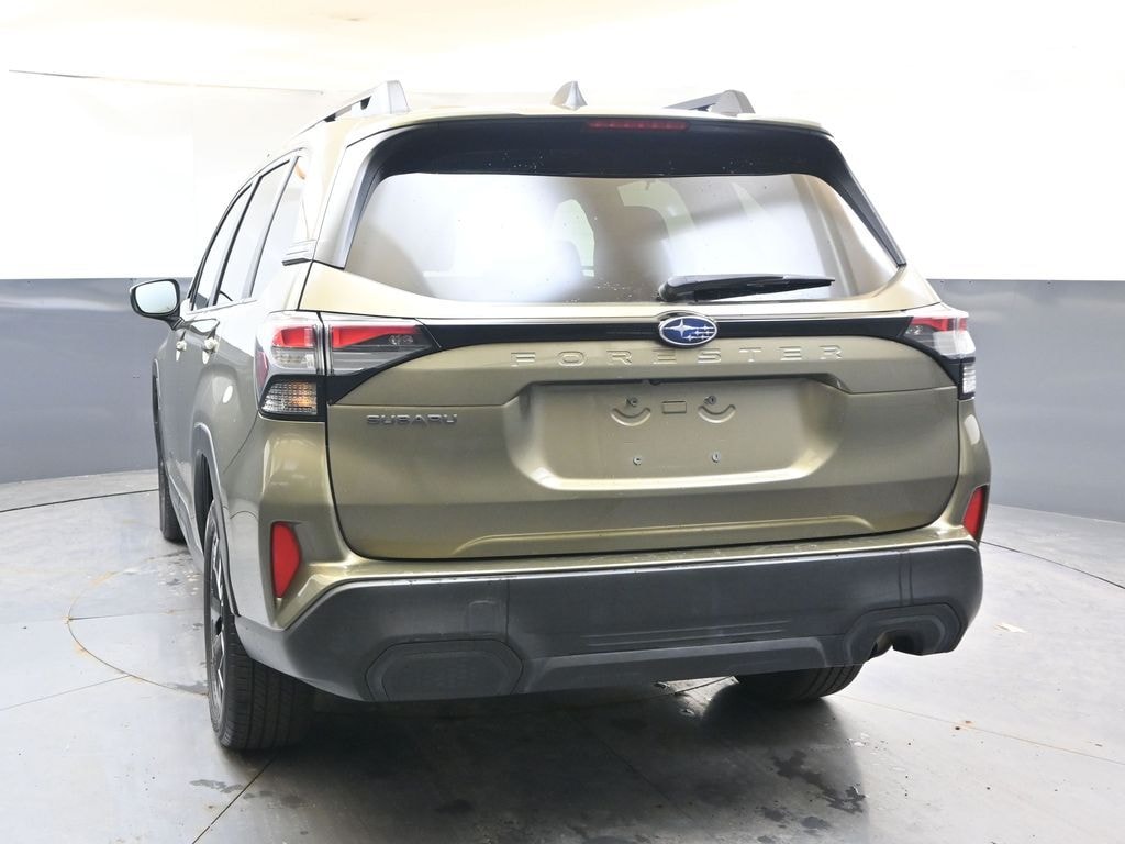 Used 2025 Subaru Forester Premium SUV
