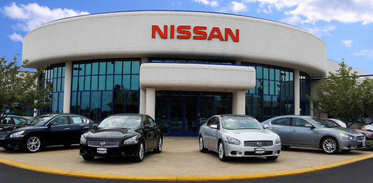Nissan-dealership.jpg
