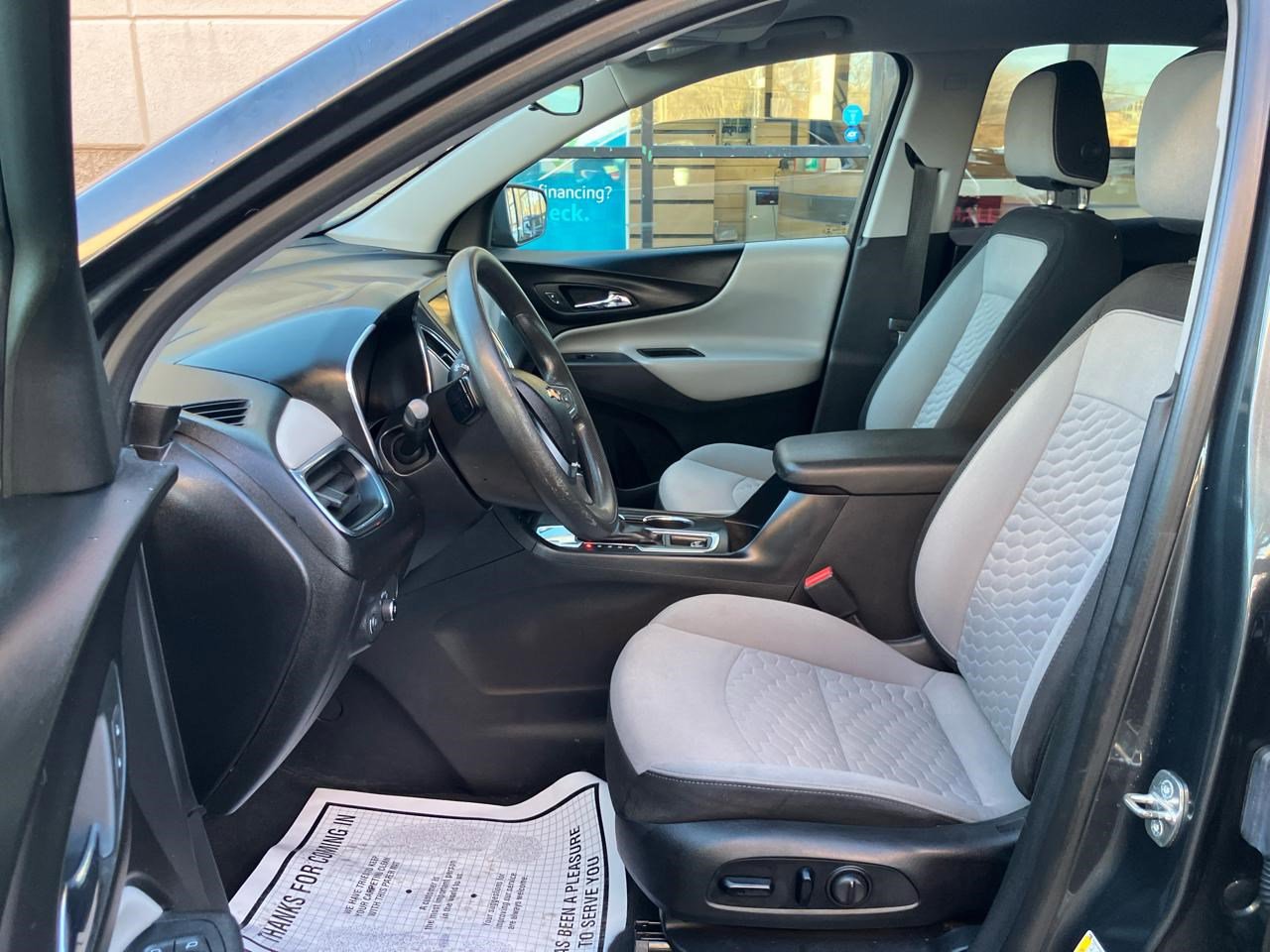 2019 Chevrolet Equinox LT - Photo 10