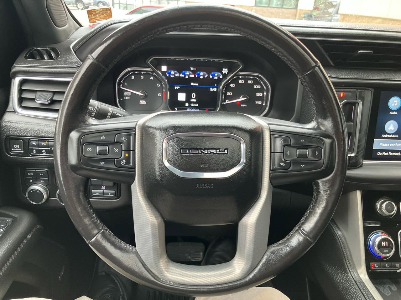 2021 GMC Yukon Denali - Photo 15