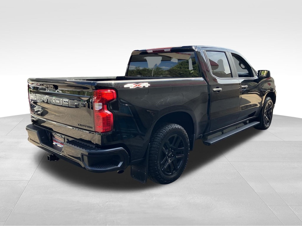Used 2023 Chevrolet Silverado 1500 Custom Truck Crew Cab
