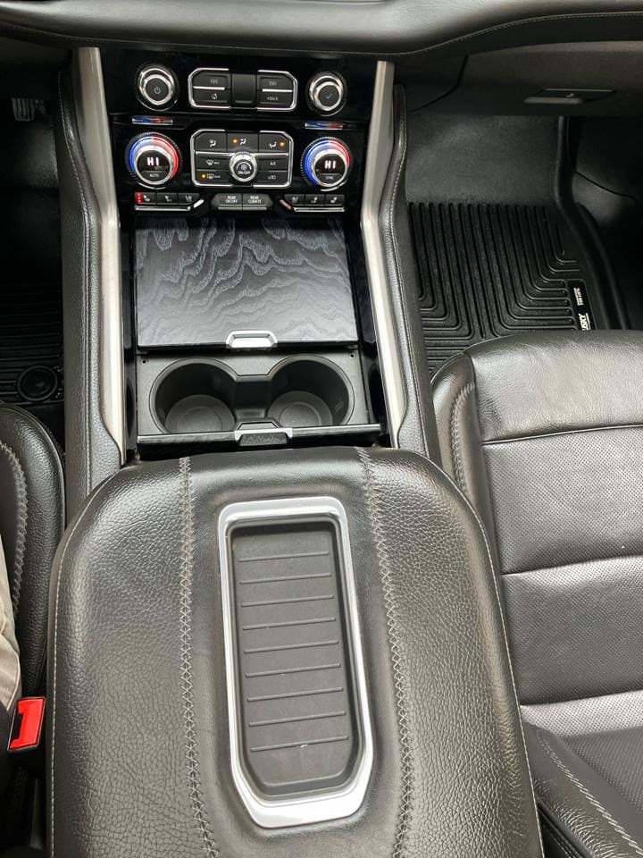 2021 GMC Yukon Denali - Photo 23