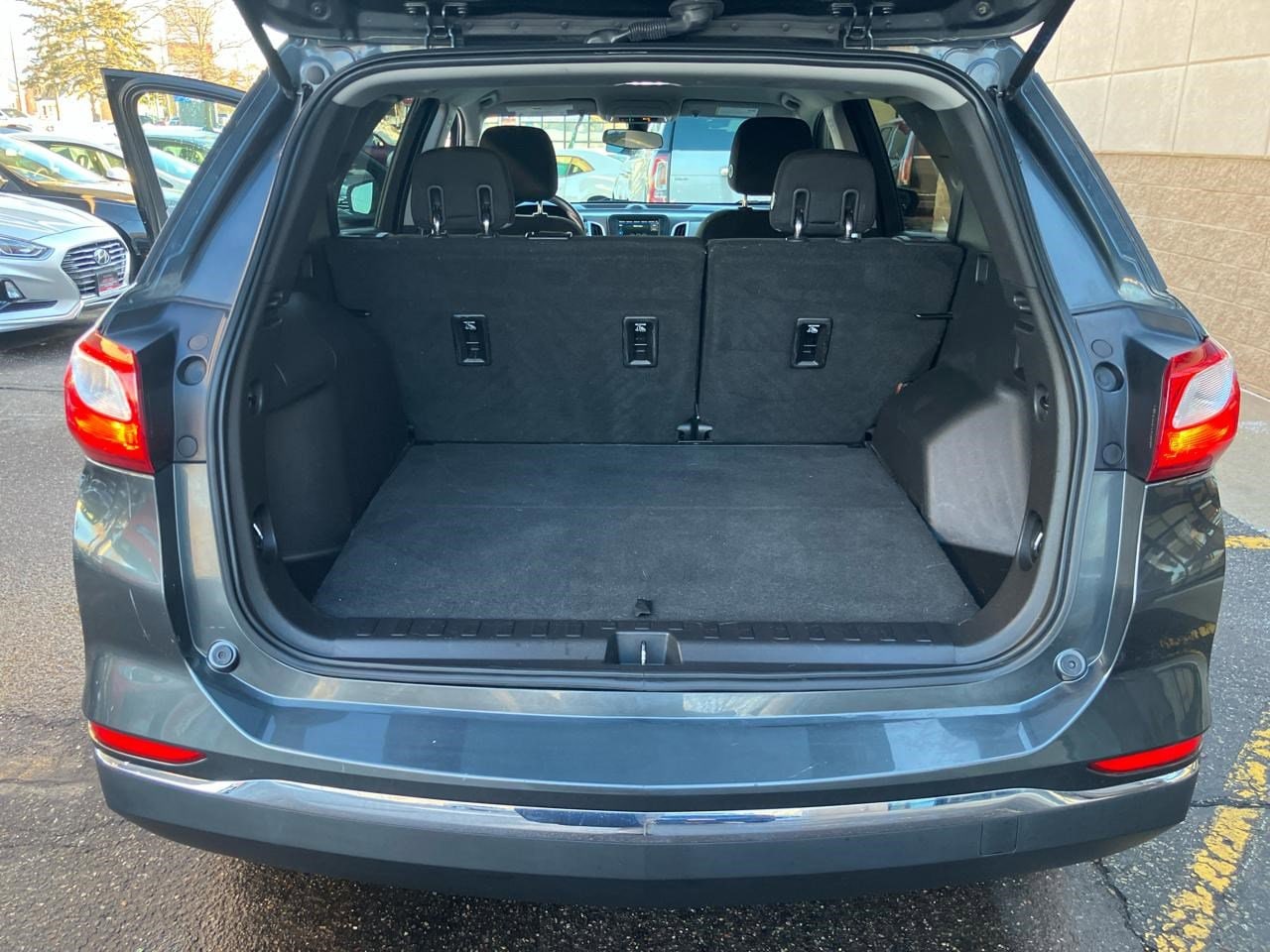 2019 Chevrolet Equinox LT - Photo 18