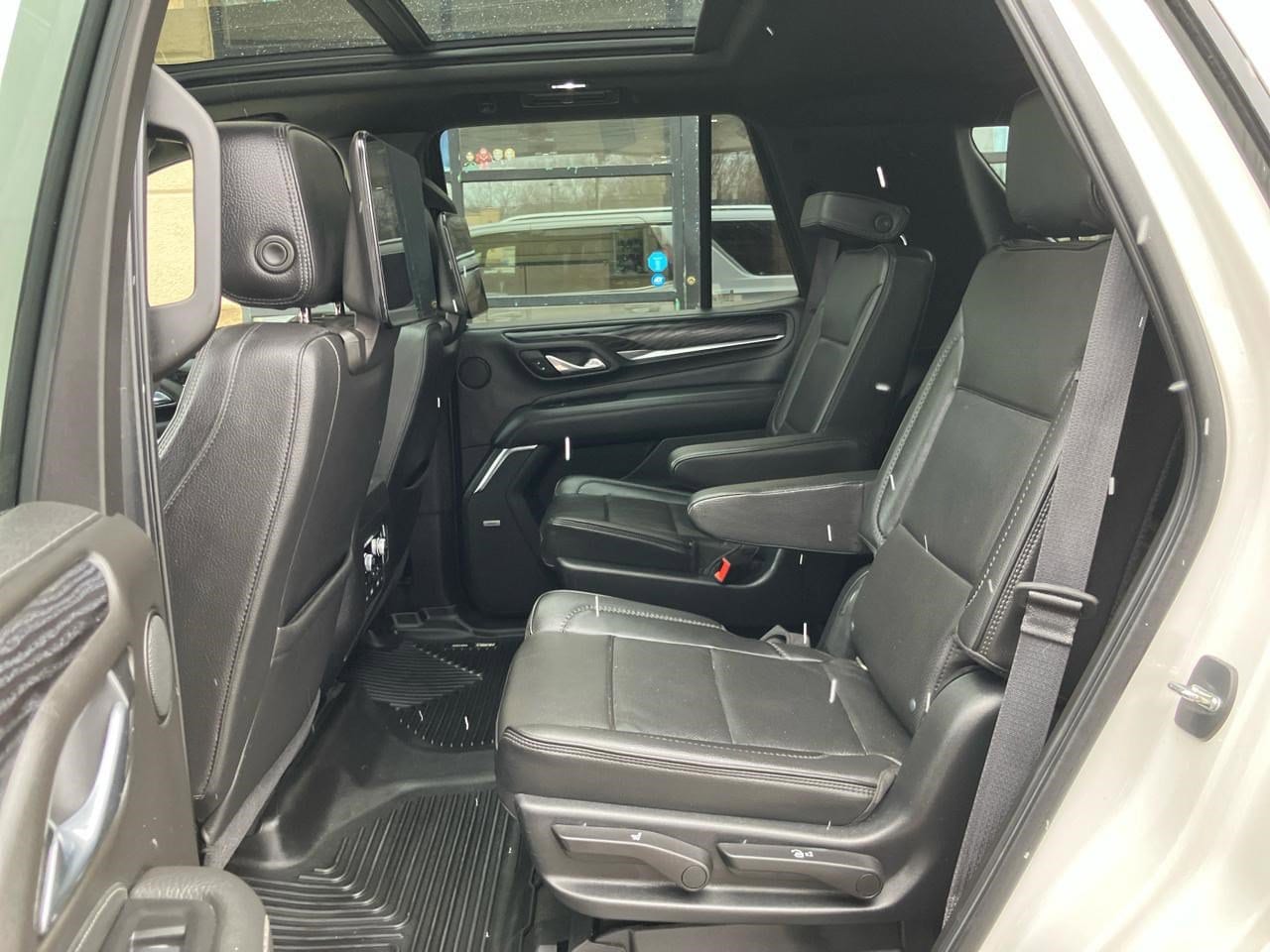 2021 GMC Yukon Denali - Photo 26