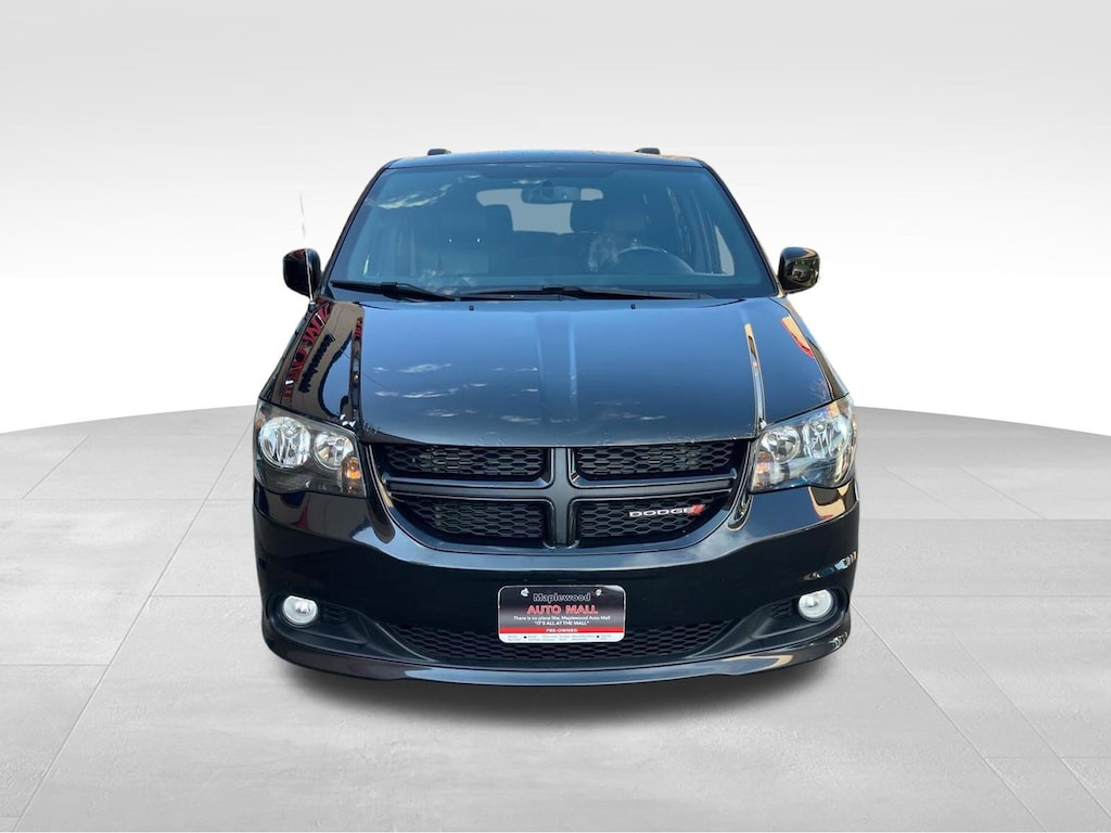 Used 2018 Dodge Grand Caravan GT Van Passenger Van