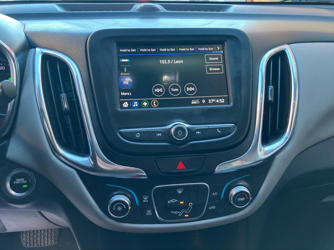 2019 Chevrolet Equinox LT - Photo 12