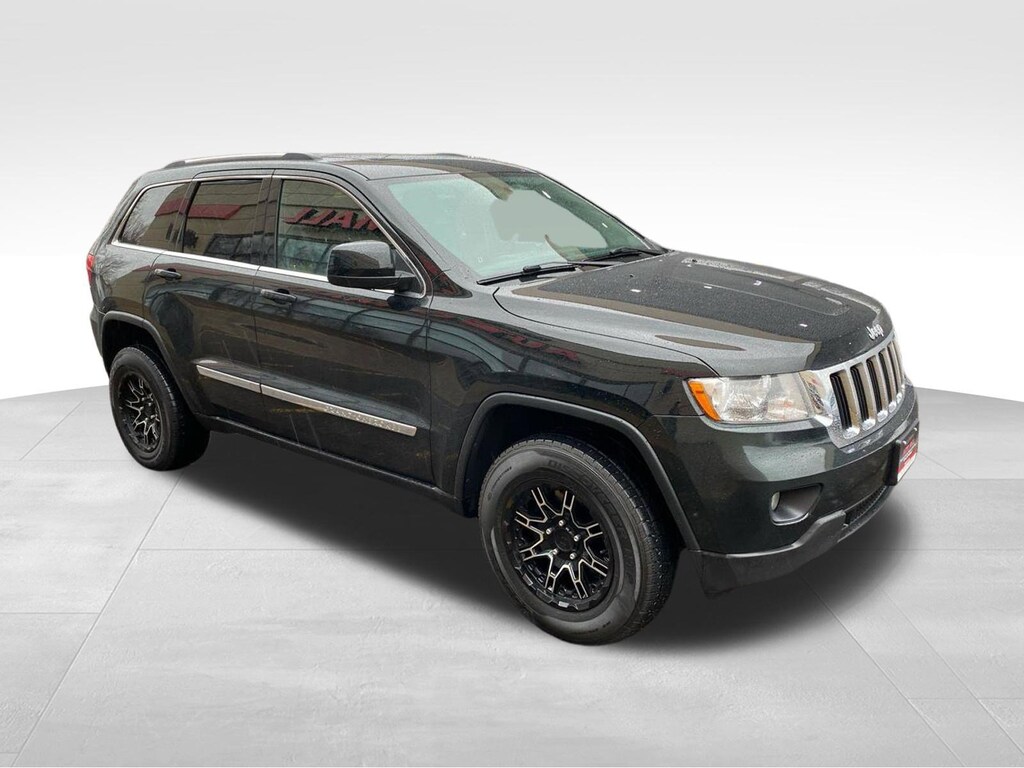 Used 2013 Jeep Grand Cherokee Laredo SUV