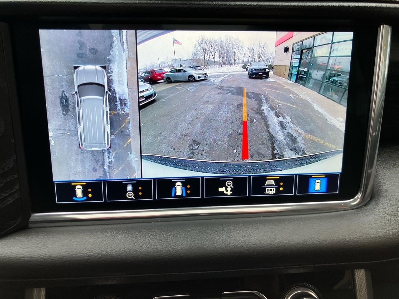 2021 GMC Yukon Denali - Photo 20