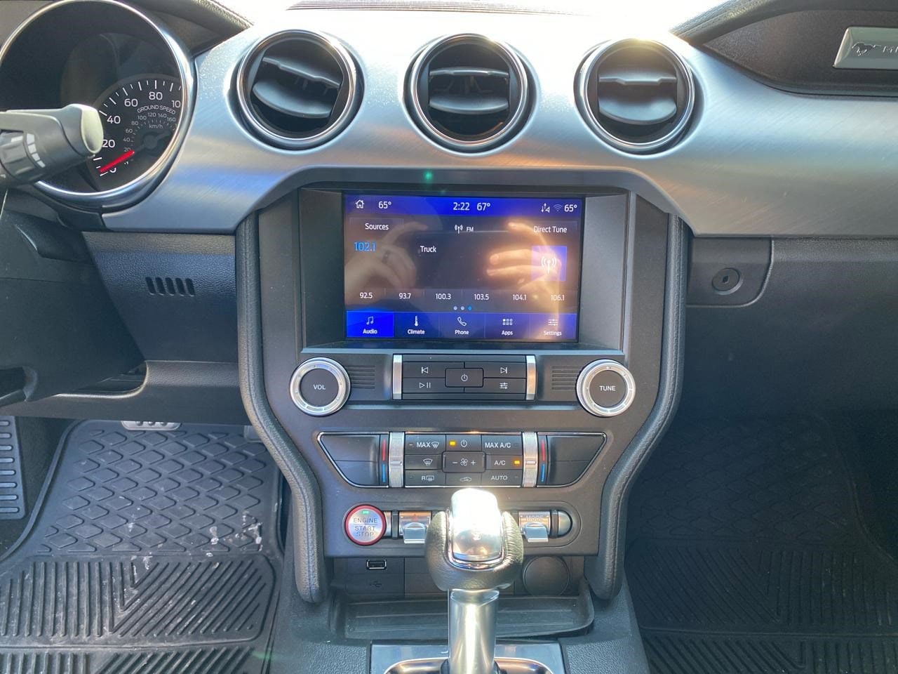 2023 Ford Mustang GT - Photo 15