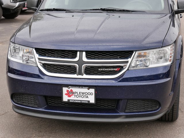 Used 2018 Dodge Journey SE with VIN 3C4PDCAB0JT257524 for sale in Maplewood, Minnesota
