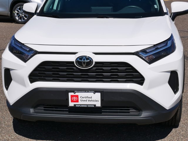 Certified 2022 Toyota RAV4 XLE with VIN 2T3P1RFV7NW290985 for sale in Maplewood, Minnesota