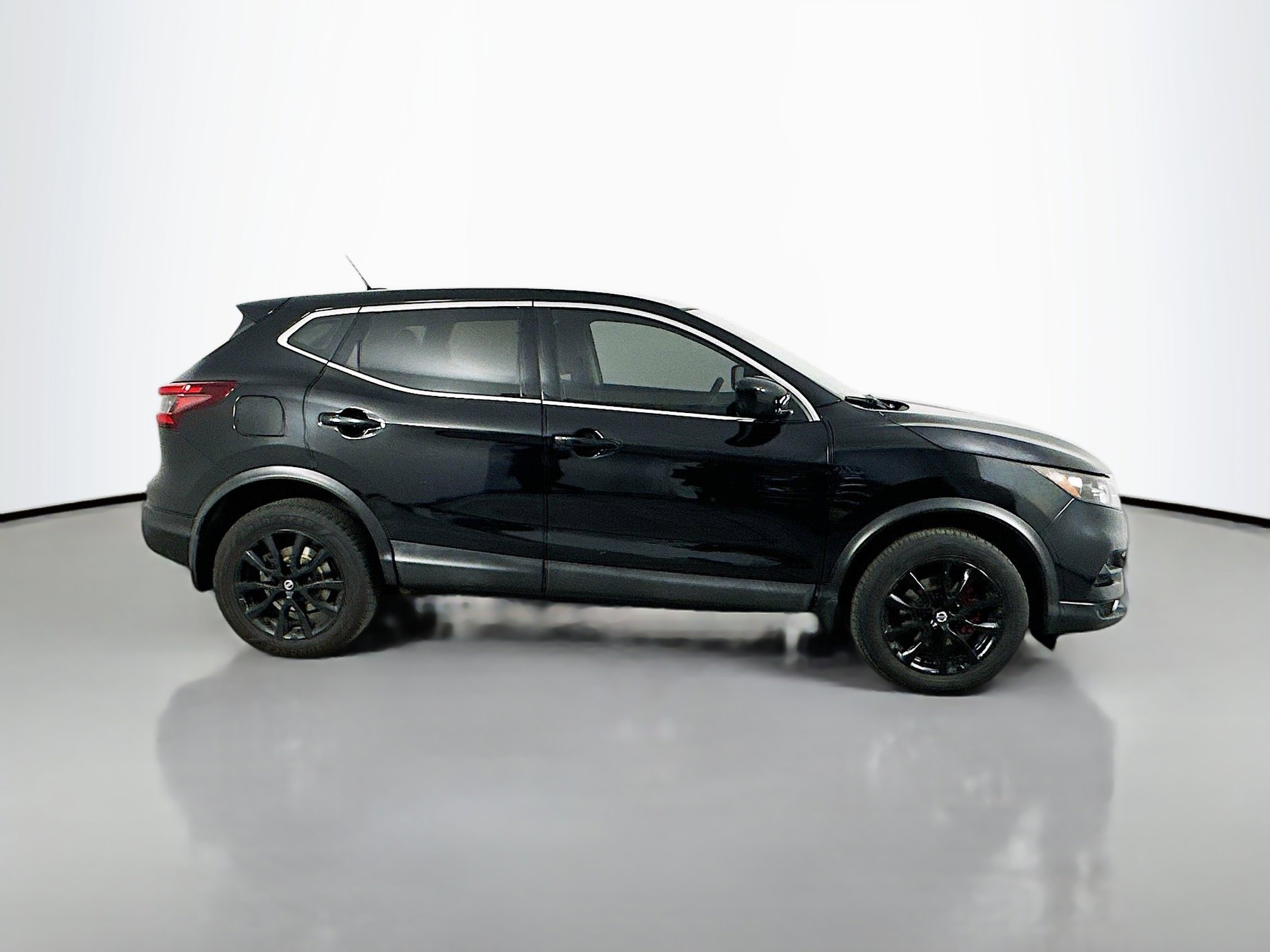 Used 2020 Nissan Rogue Sport S For Sale at Maplewood Toyota