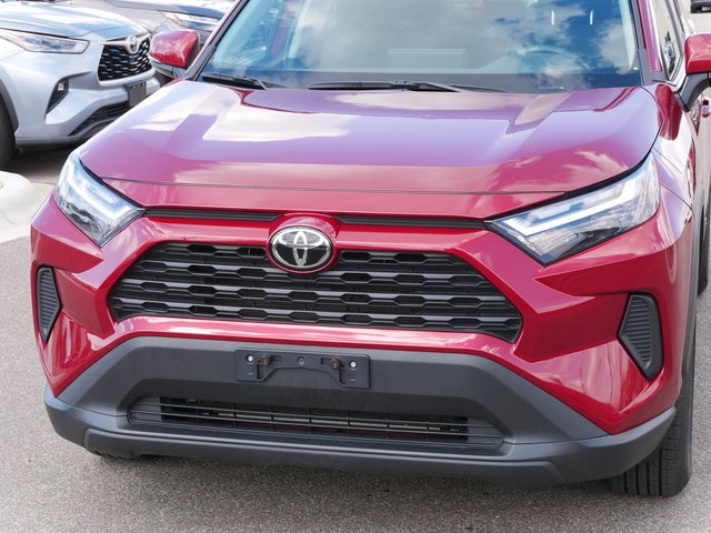 Used 2022 Toyota RAV4 XLE with VIN 2T3P1RFV2NW293051 for sale in Maplewood, Minnesota