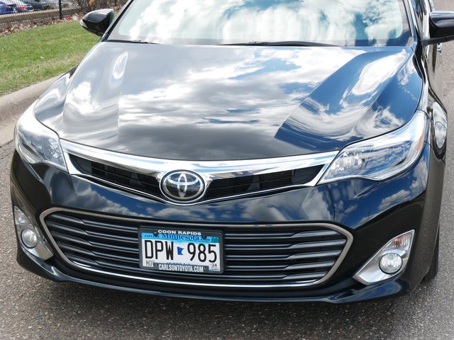 Used 2013 Toyota Avalon Limited with VIN 4T1BK1EB9DU006604 for sale in Maplewood, Minnesota